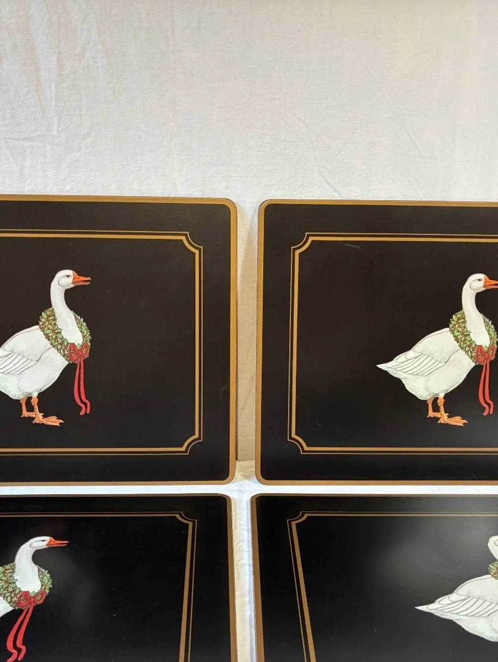 Vintage Pimpernel Black with festive goose Placements (4)